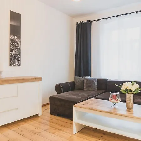 Shineapart 4 Apartment